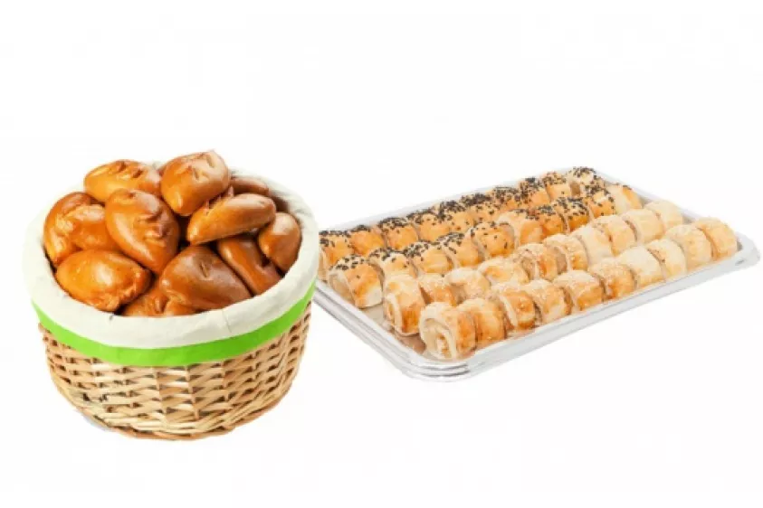 картинка Пирожки с картофелем и грибами, рулетики с курицей и оливками 50 шт. от Fresh Day