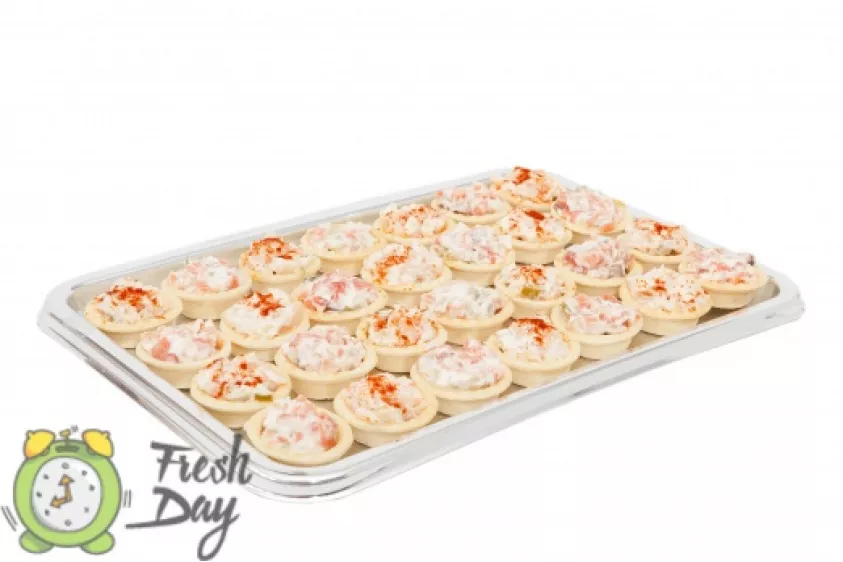 картинка Тарталетки с салатами из рыбы и креветок 28 шт. от Fresh Day