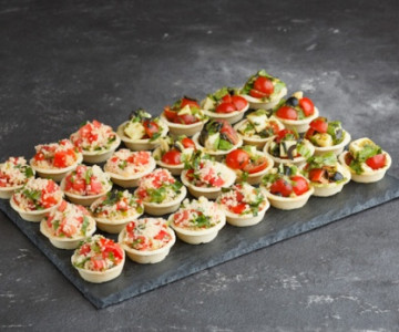 Ассорти тарталеток с овощами и кускусом 40 шт.