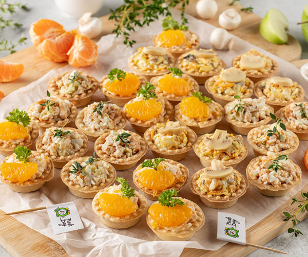 Ассорти тарталеток с начинками из курицы 40 шт.